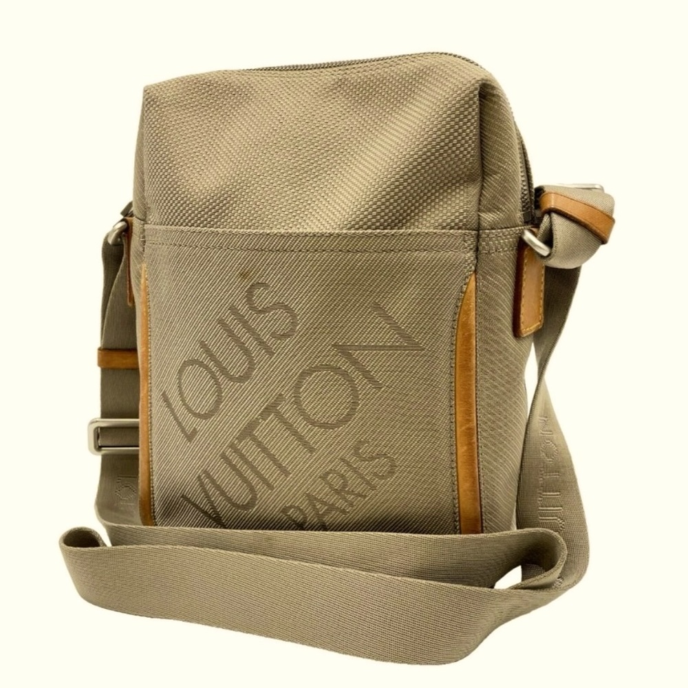 Louis Vuitton Damier Geant Citadin MM Shoulder Bag Sables